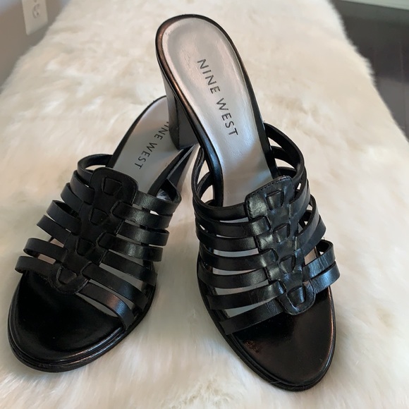 Nine West Black Larkeno strappy block heel sandal - Picture 5 of 8